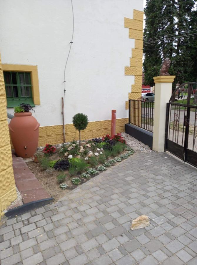 Meller-Kastely Villa Csurgo Exteriör bild