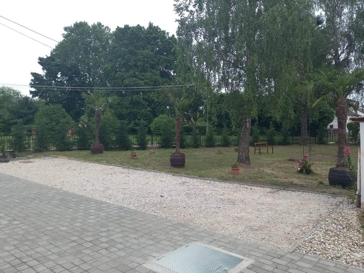 Meller-Kastely Villa Csurgo Exteriör bild