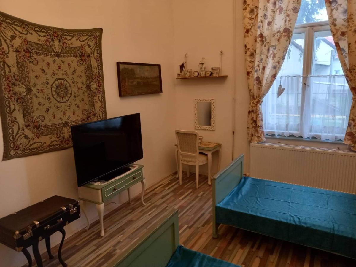 Meller-Kastely Villa Csurgo Exteriör bild